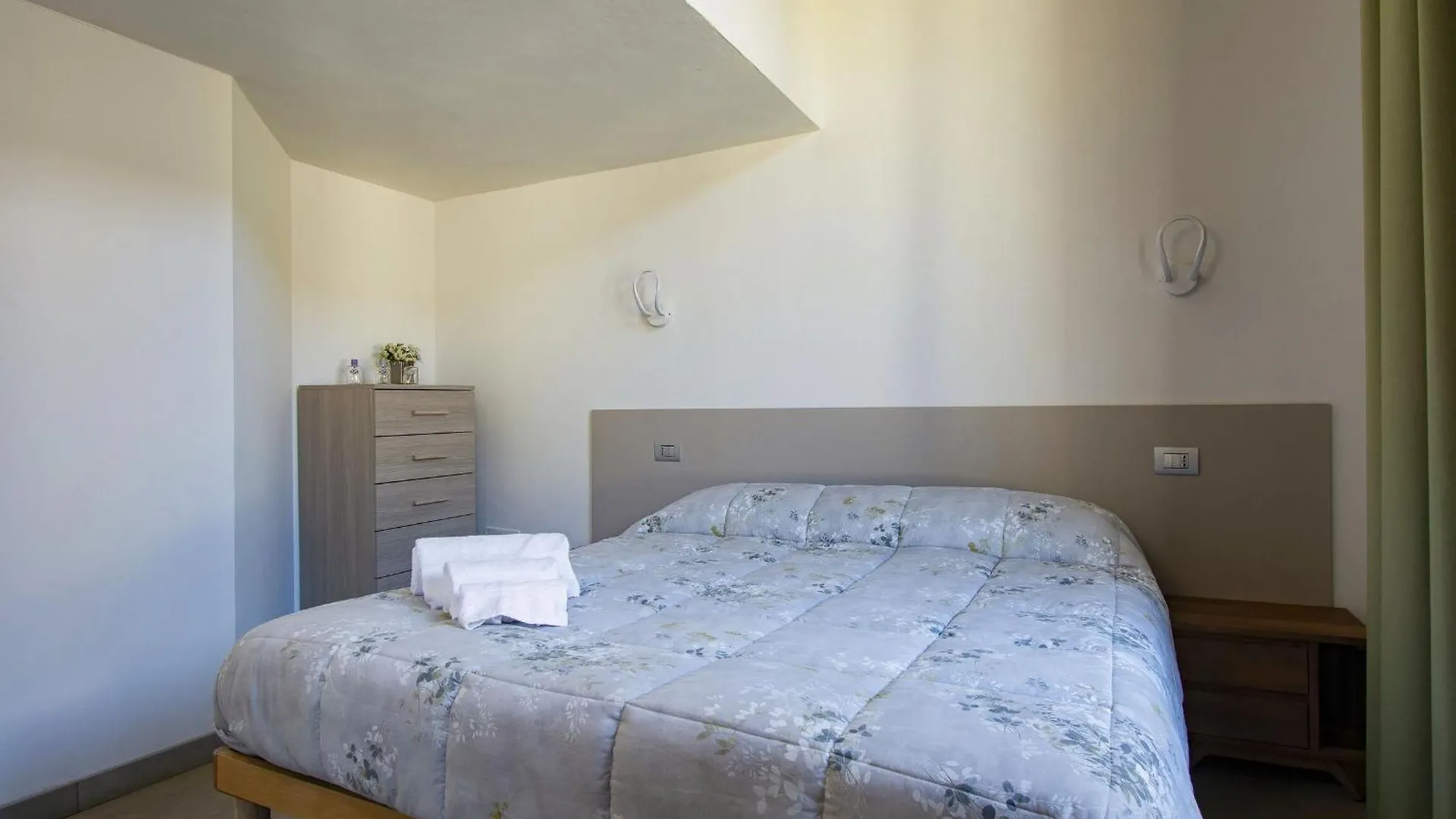 Toscanella Escape Florence Italy